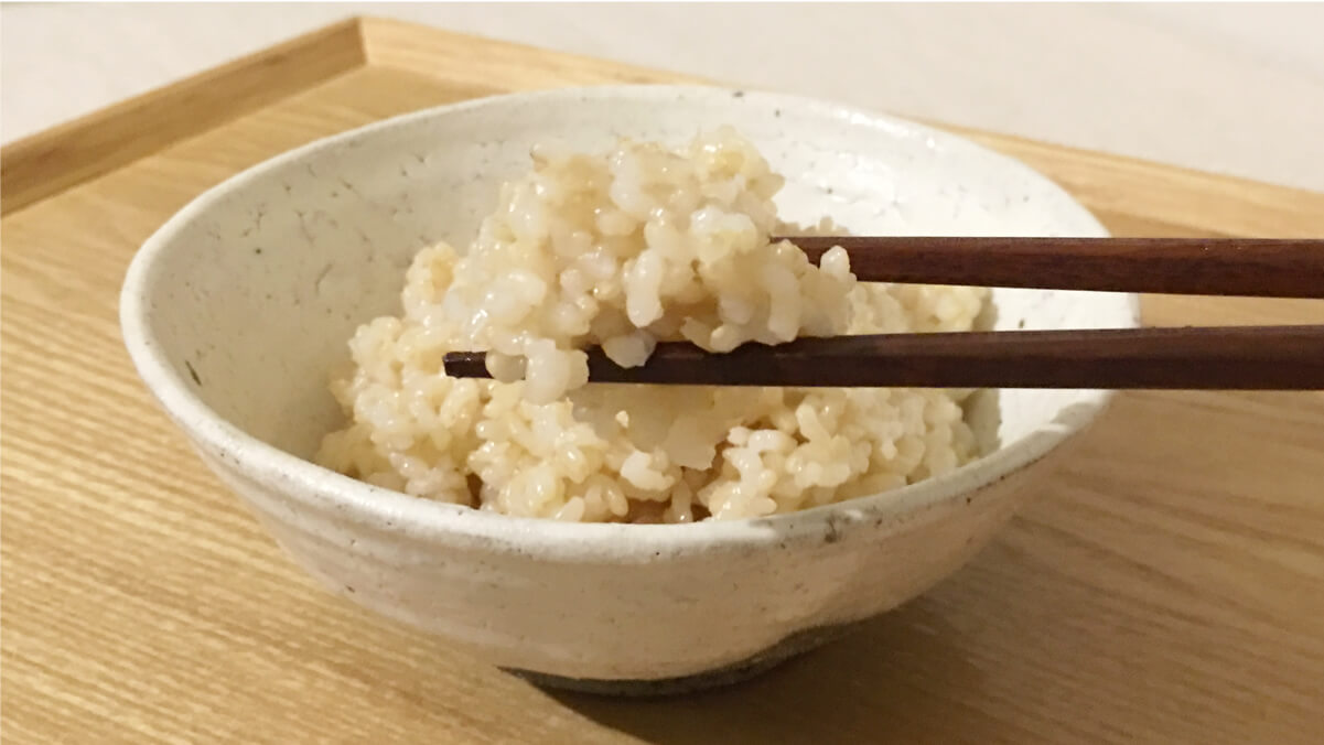 炊き立ての発芽玄米